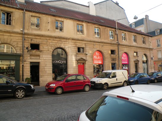  boutiques, rue d'Amerval